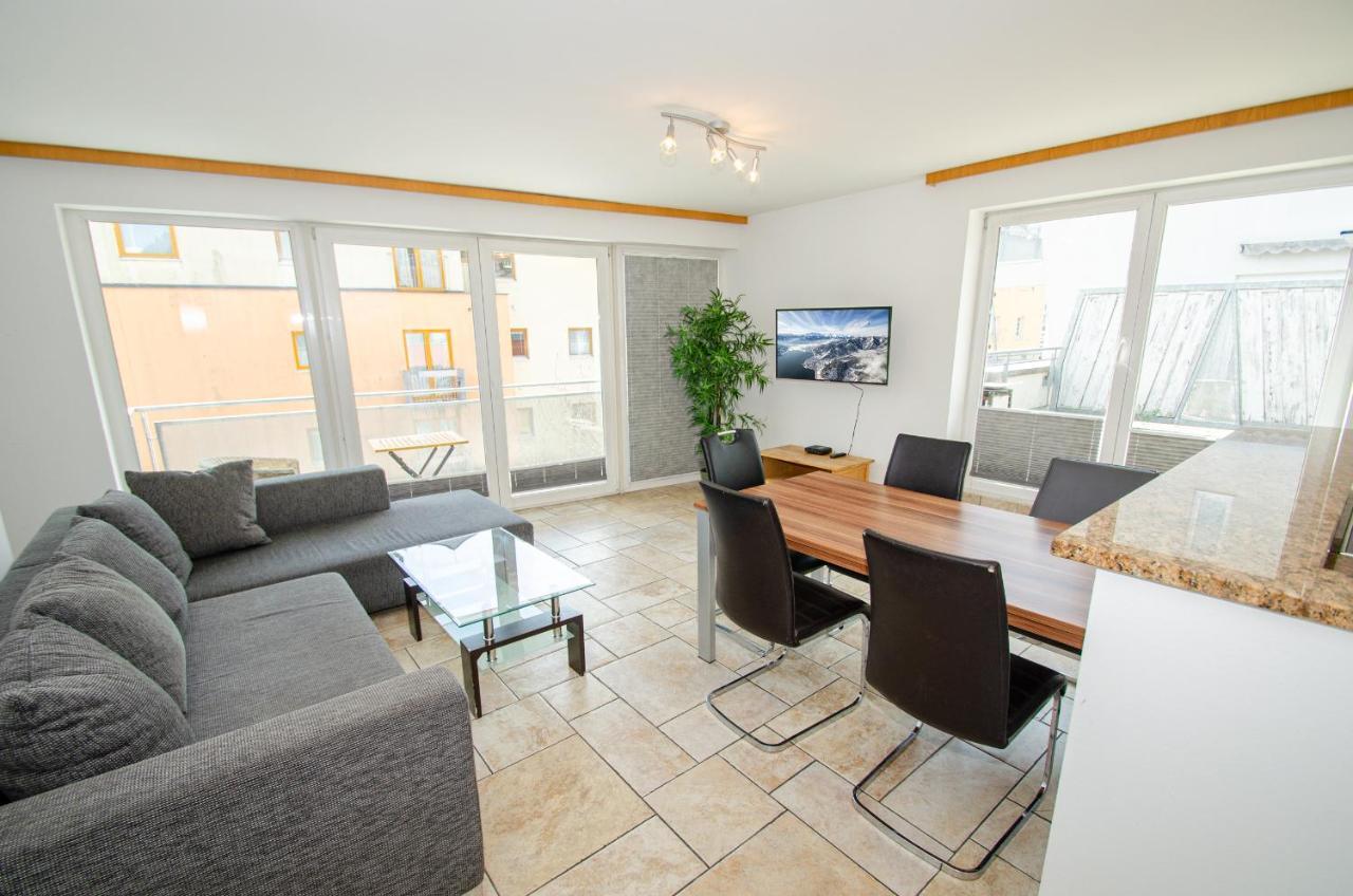 Penthouse In The Heart Of Zell Am See Exteriör bild