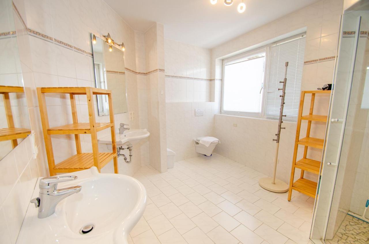 Penthouse In The Heart Of Zell Am See Exteriör bild